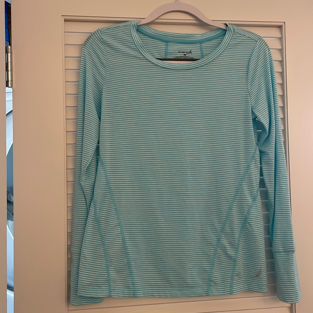 NWOT - Striped long sleeve workout shirt
